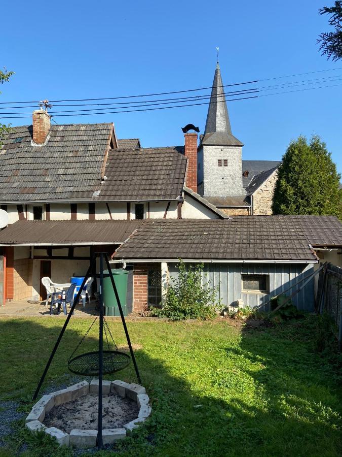 300 Jahre Altes Renoviertes Fachwerkhaus Villa Peterslahr Dış mekan fotoğraf