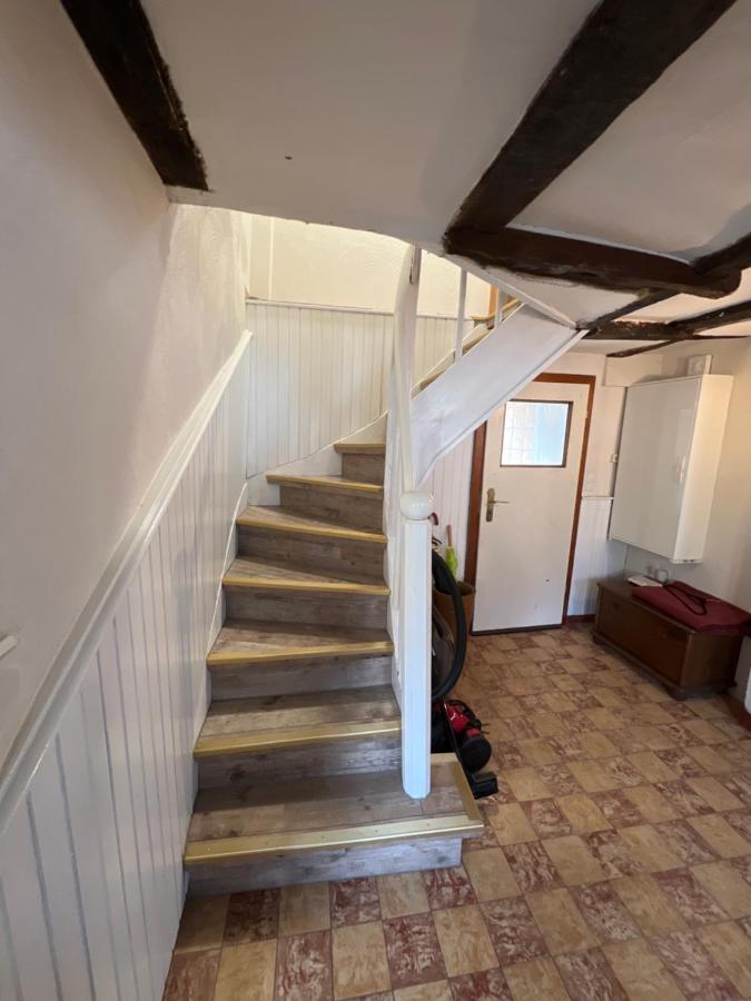 300 Jahre Altes Renoviertes Fachwerkhaus Villa Peterslahr Dış mekan fotoğraf